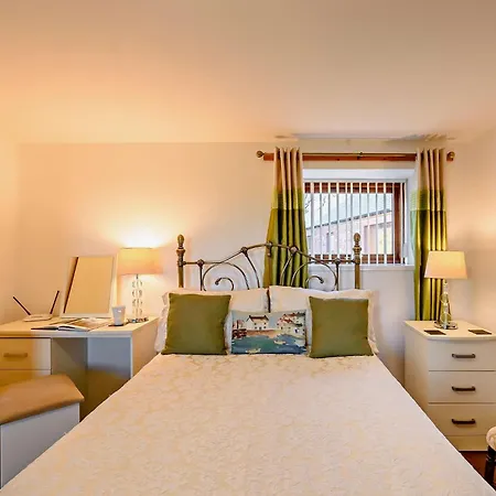 1 Bed In 28791 Allonby